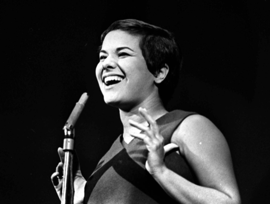 Elis Regina: l’intensità di chi ha cantato, amato e vissuto senza filtri